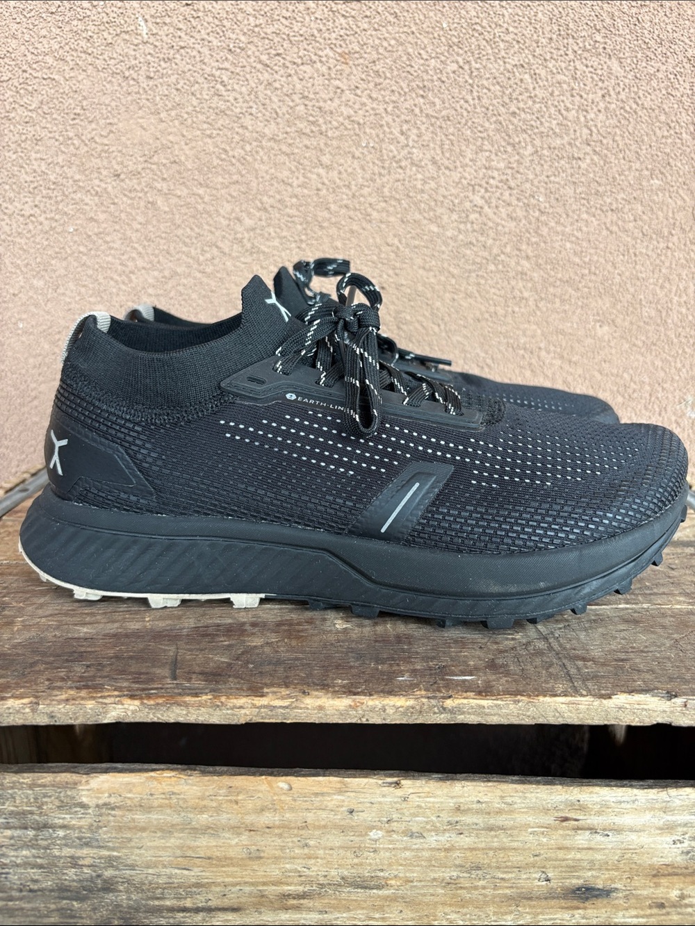 Flux Footwear Adapt Trail Running Shoe